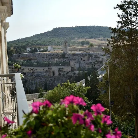 בית הארחה Fontana La Stella 4*